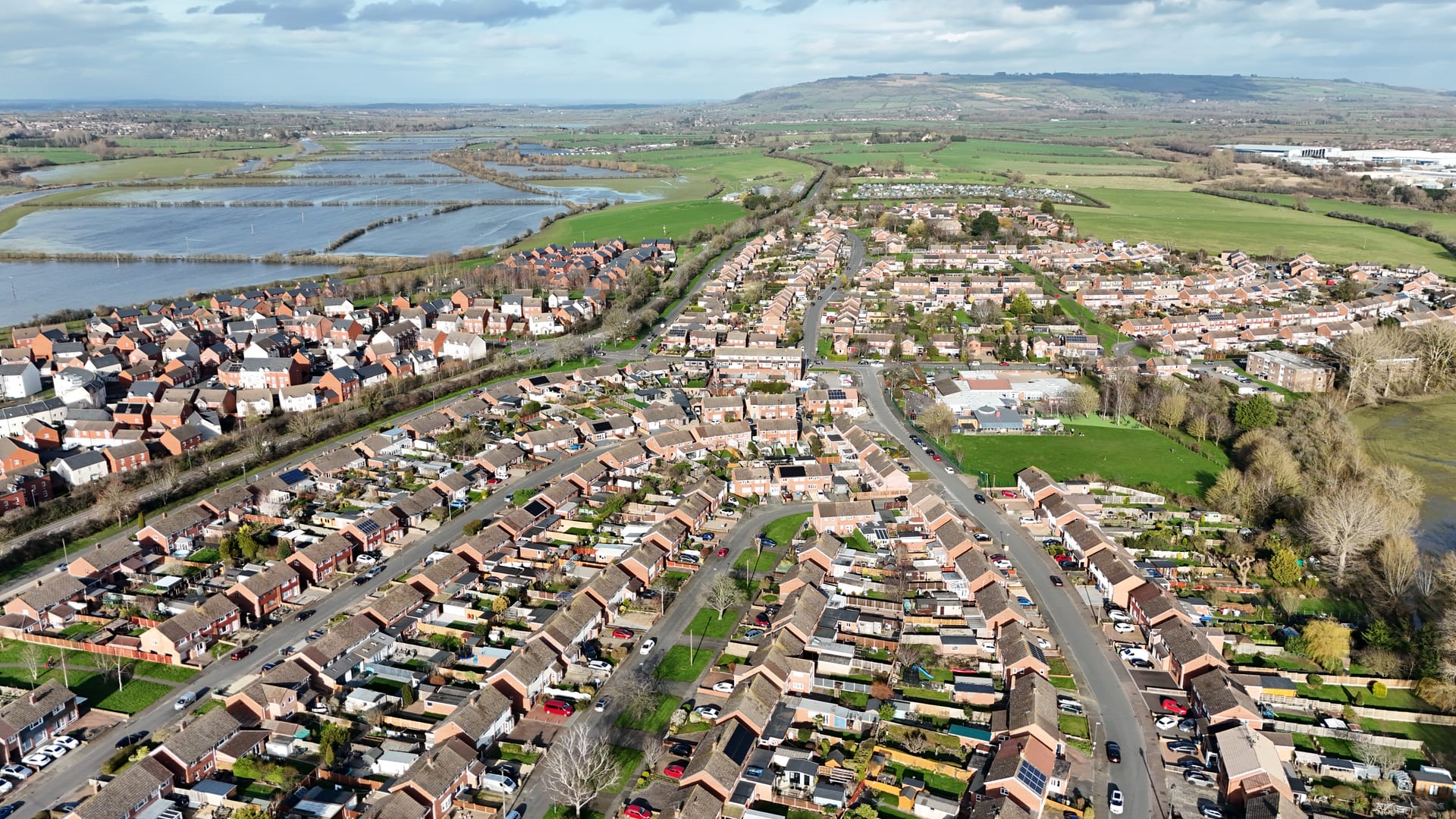 Mitton property and area view near Tewkesbury