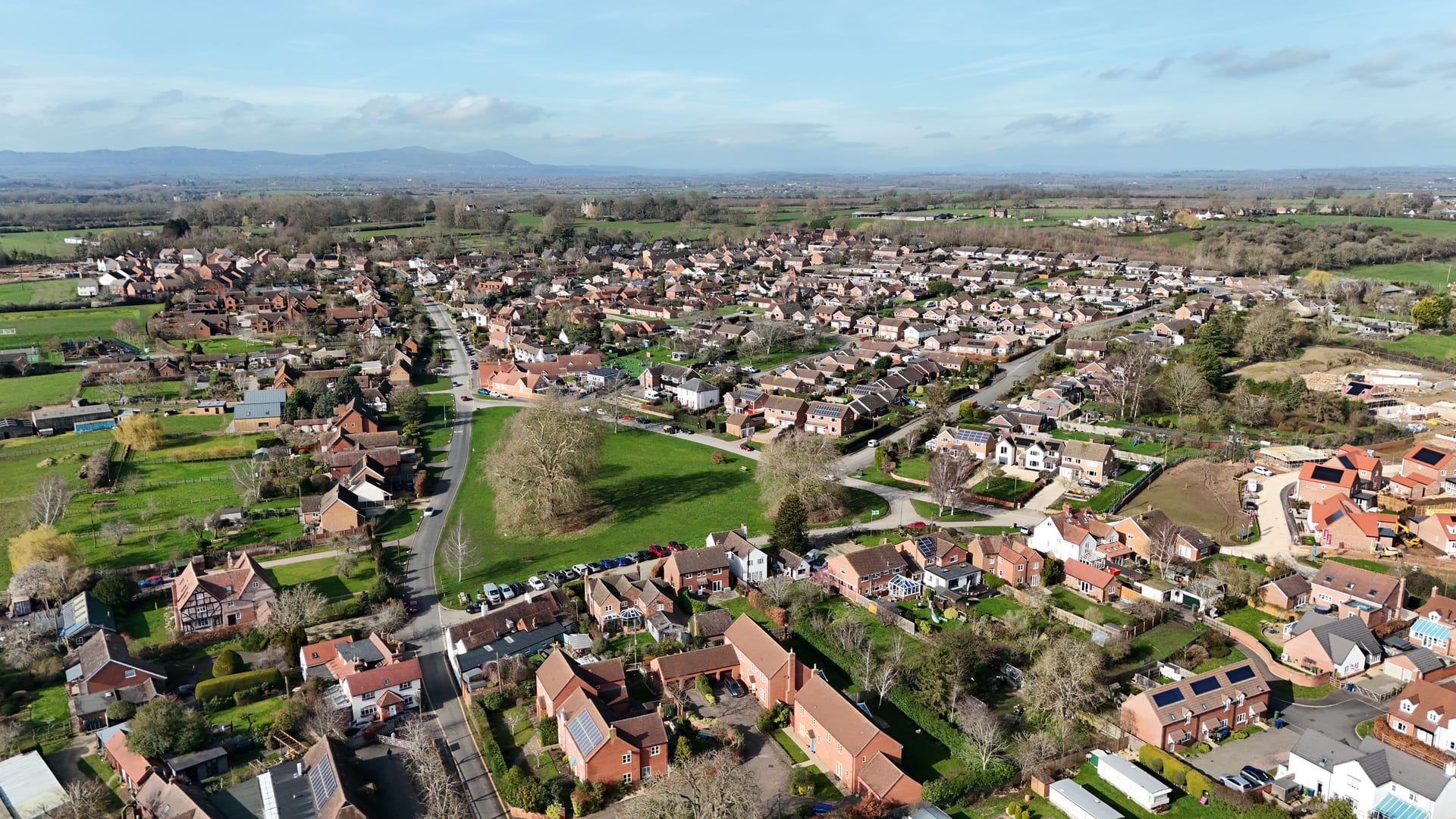 Twyning property and area view near Tewkesbury