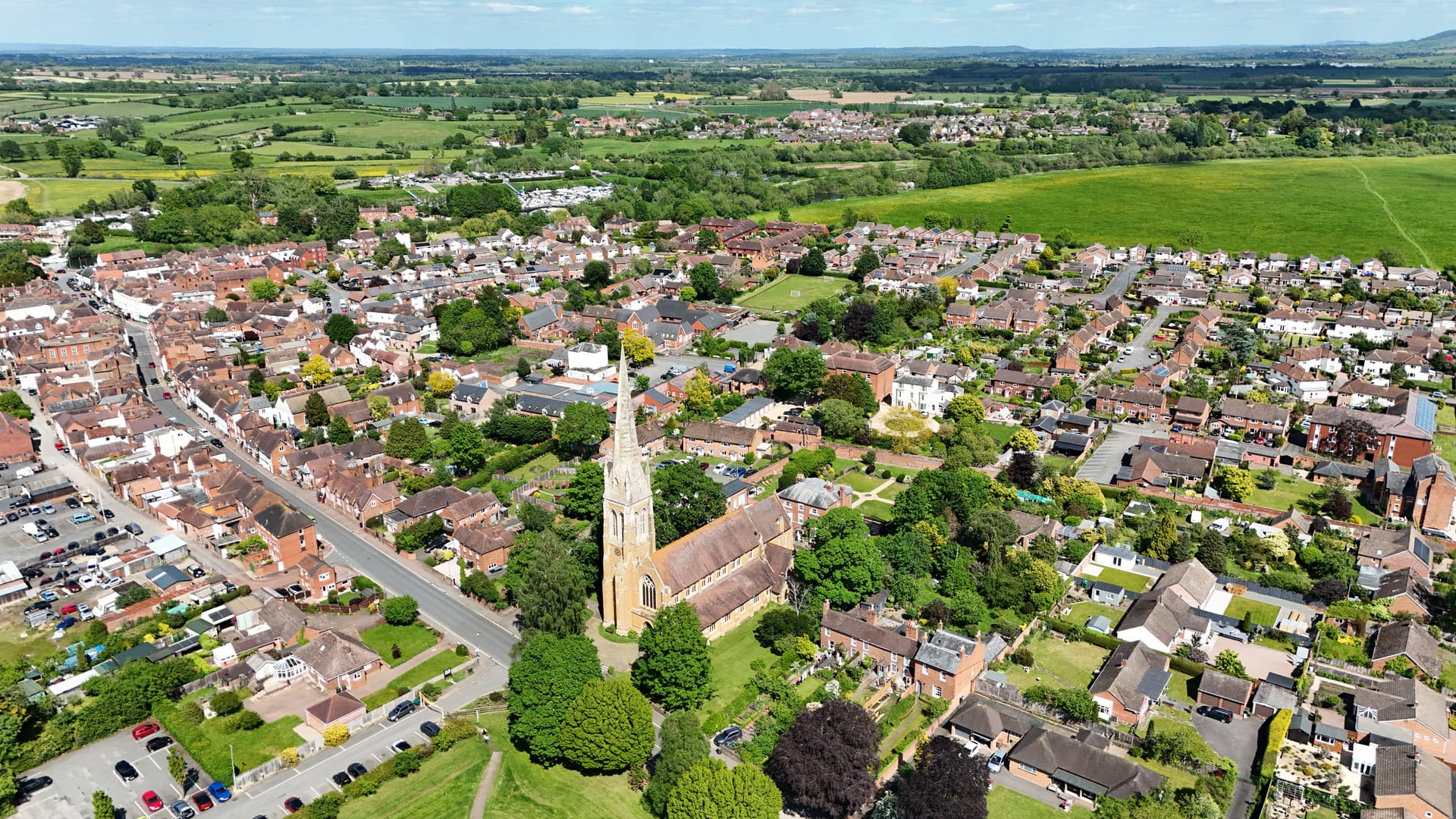 Upton upon Severn property and area view near Tewkesbury